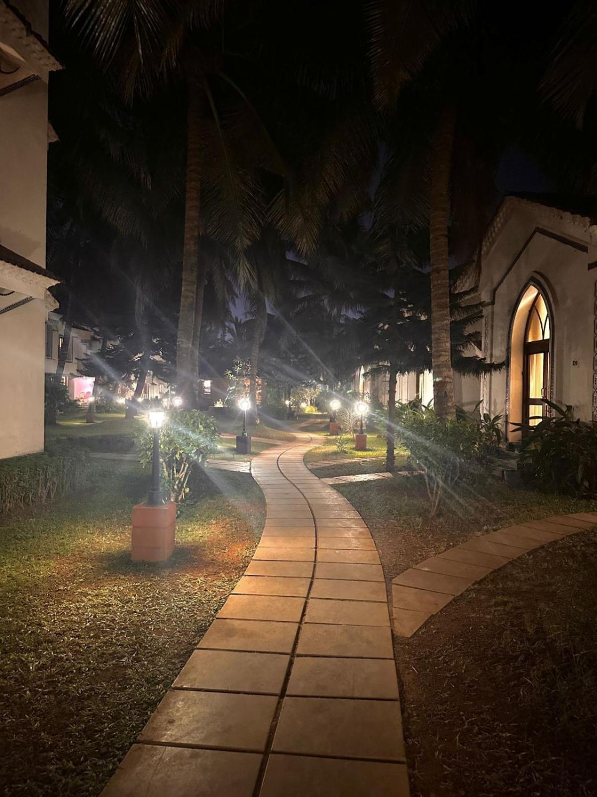 Riviera Hermitage Arpora Ngoại thất bức ảnh